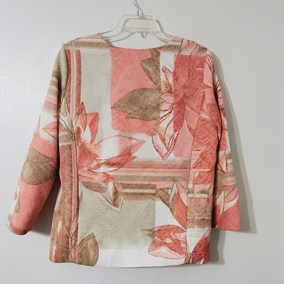 Alfred Dunner Women's Sz 10 La Dolce Vita Floral Patch Jacket Peach & Beige - Picture 2 of 7